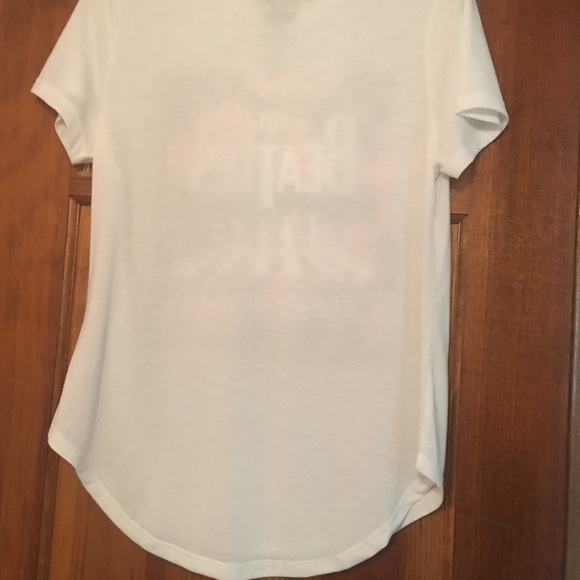 host pick 🎉🎉🎉🎉NWT Beatles Abbey Road t-shirt - Picture 4 of 13